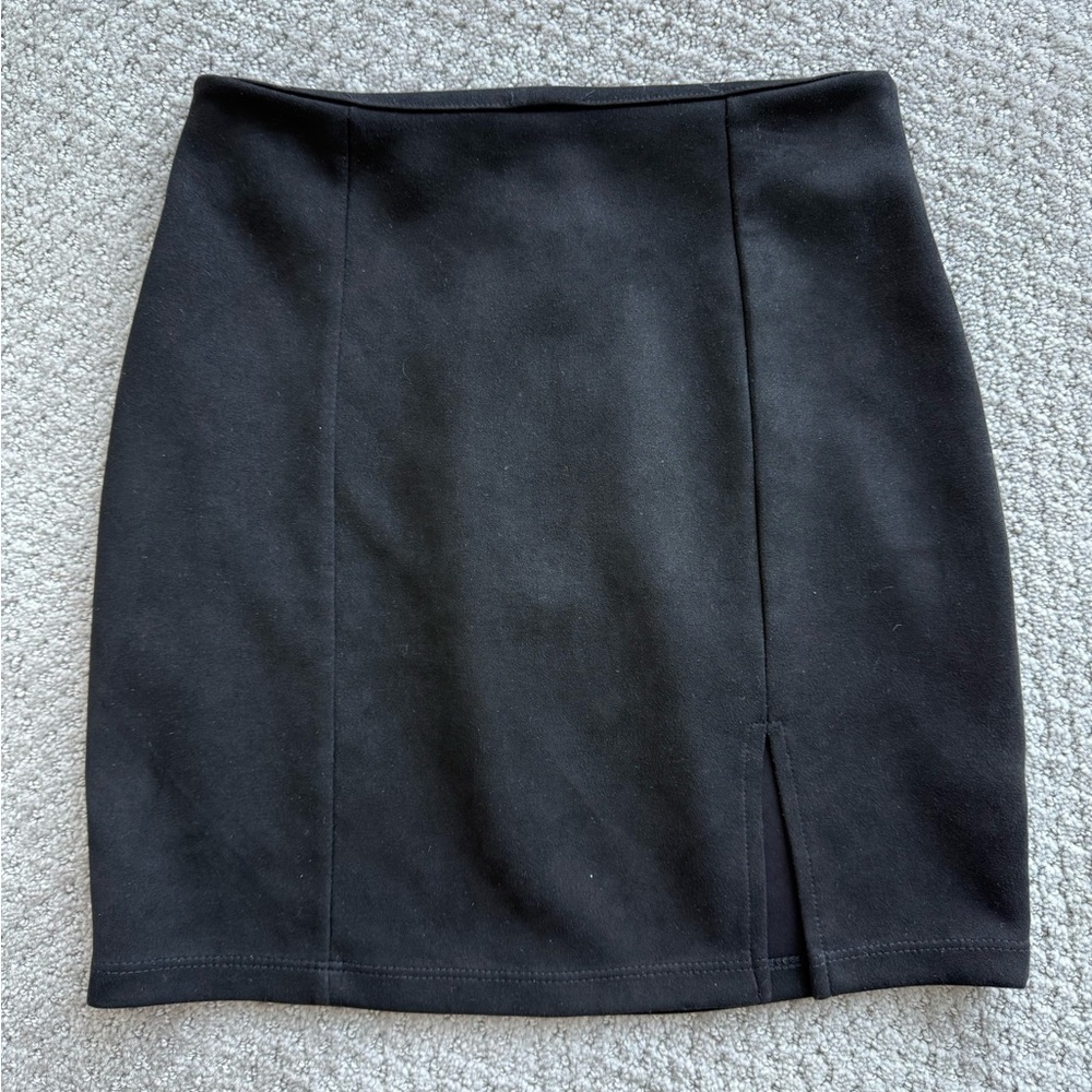 Black Windsor Skirt